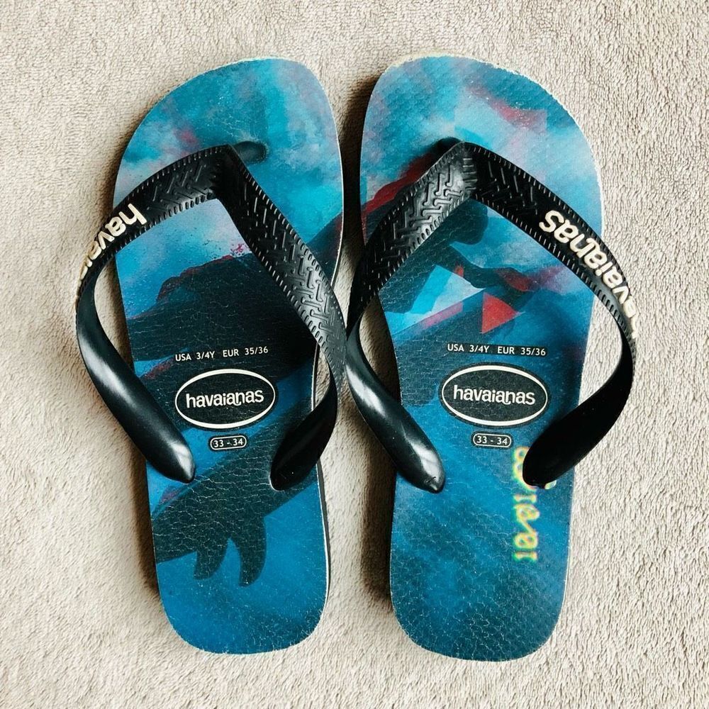 Havaianas Kids Top Photo Print Surfer Graphic Flip Flops